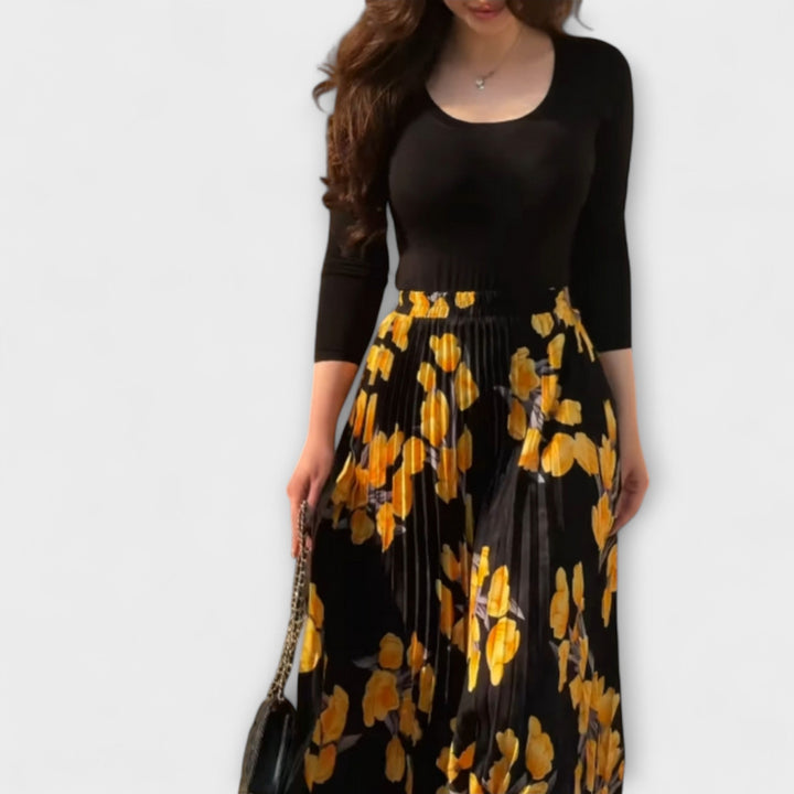 Violette - Klostuota sijonas ir topas