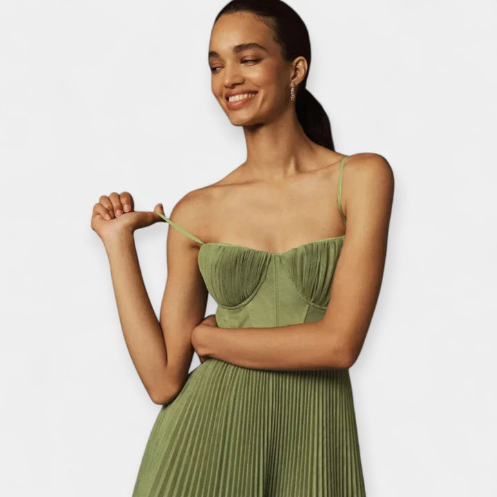 Plisuota Midi Suknelė su Tiulio Akcentais