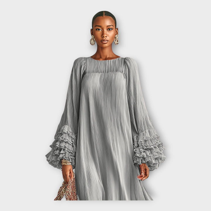 Elegantiškos detalės ilga lengva suknelė