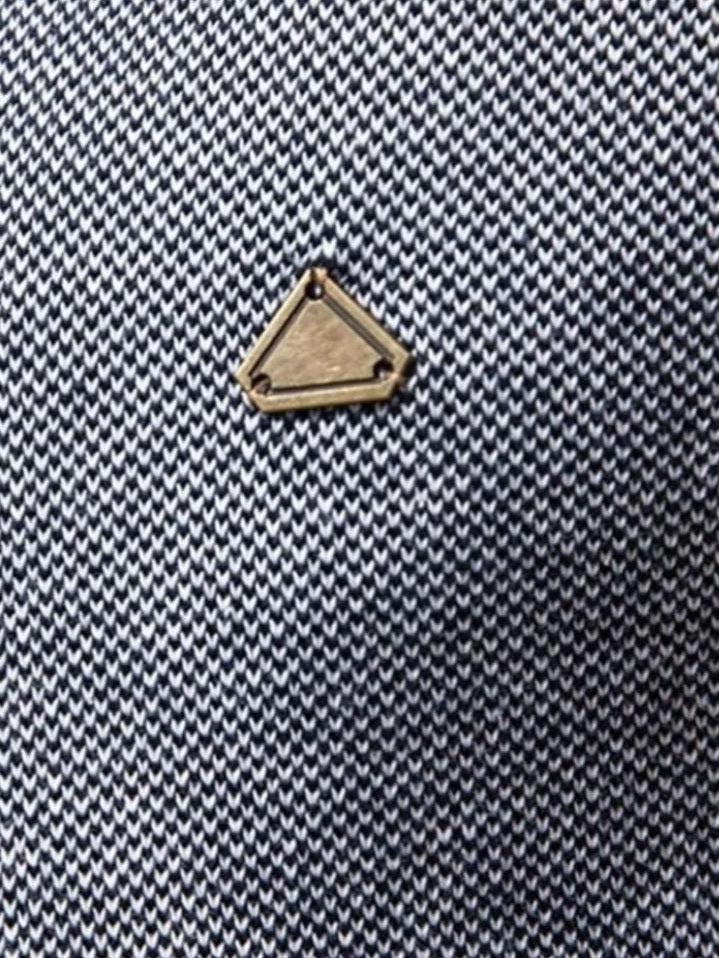 Felix™ | Megztinis su užtrauktuku