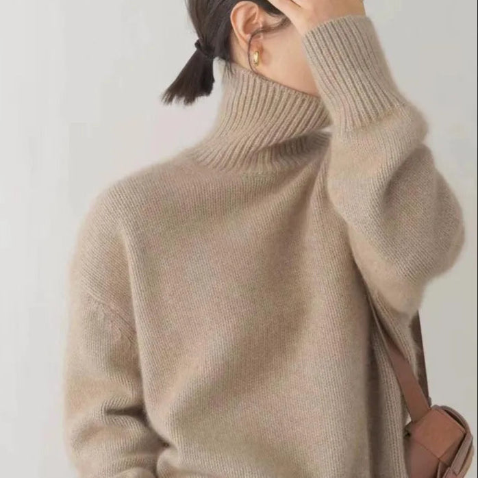 LIV | Aukšto kaklo megztinis