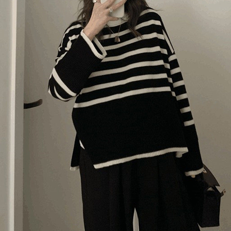 MILENA I Aukšto kaklo megztinis