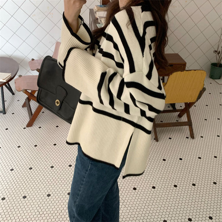 MILENA I Aukšto kaklo megztinis