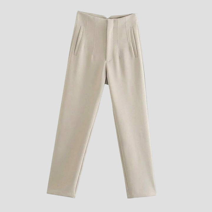 Monika- Stilingos Kelnės