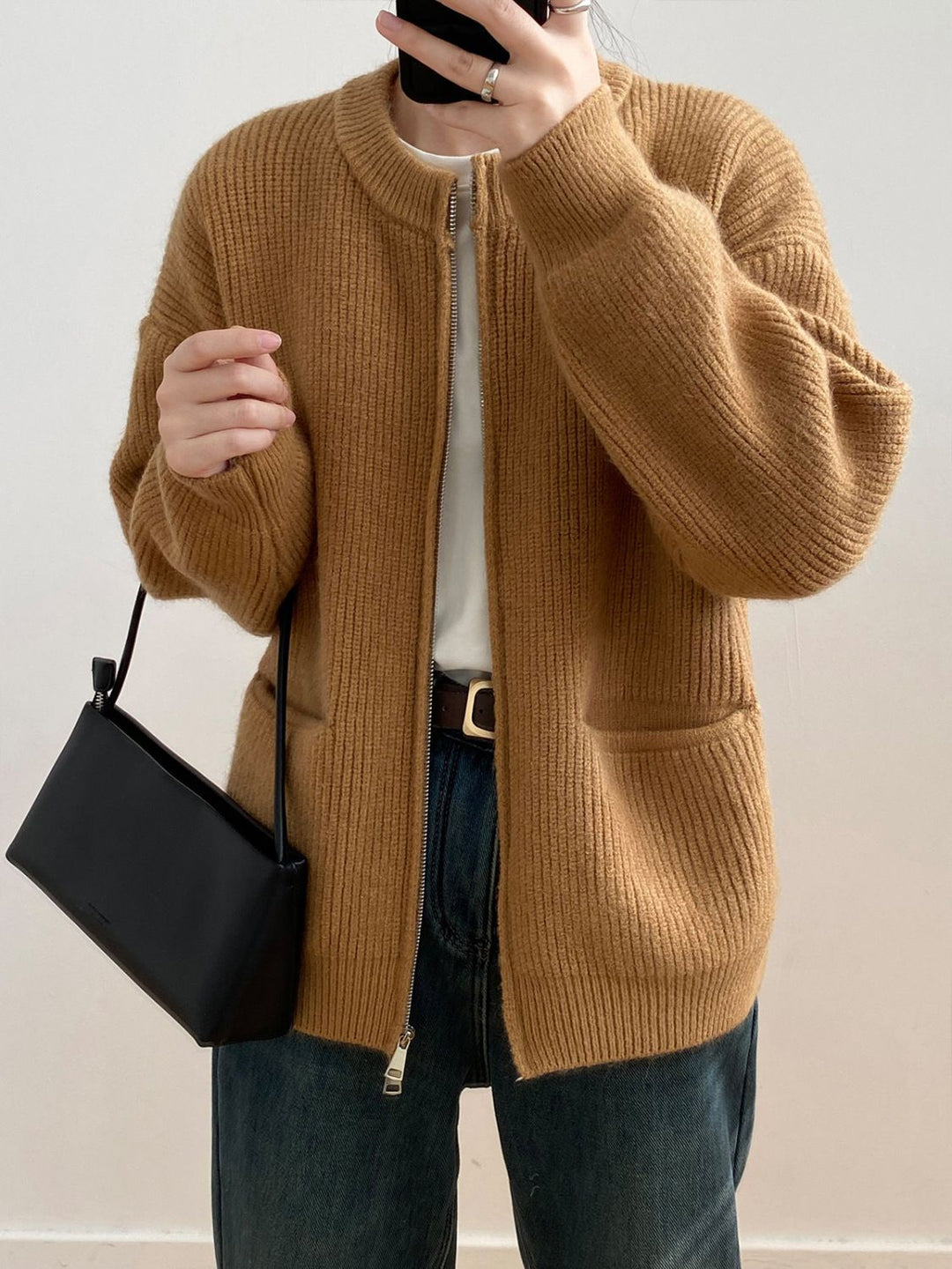 Elodie - Apvalaus Kaklo Megztinis