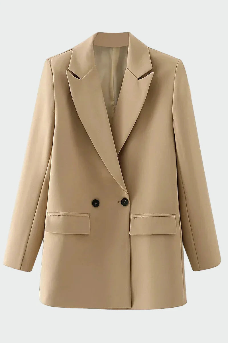 Oversized švarkas su modernia linija