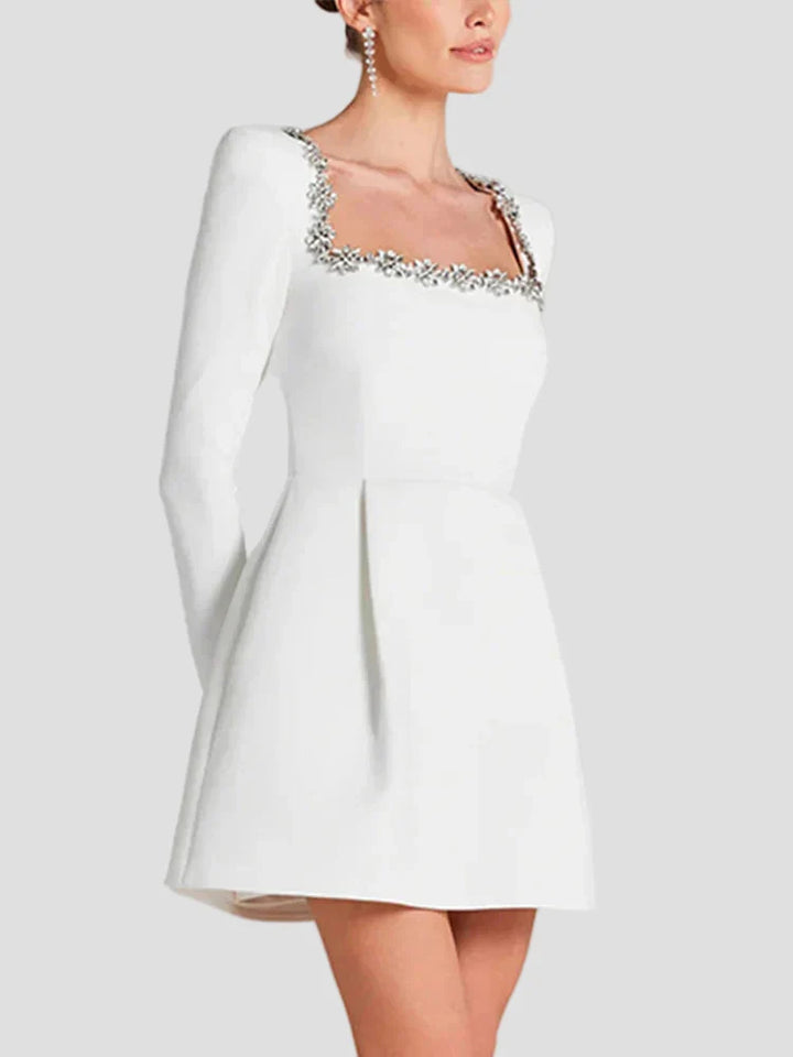 Emilija- Aksominė kristalų suknelė