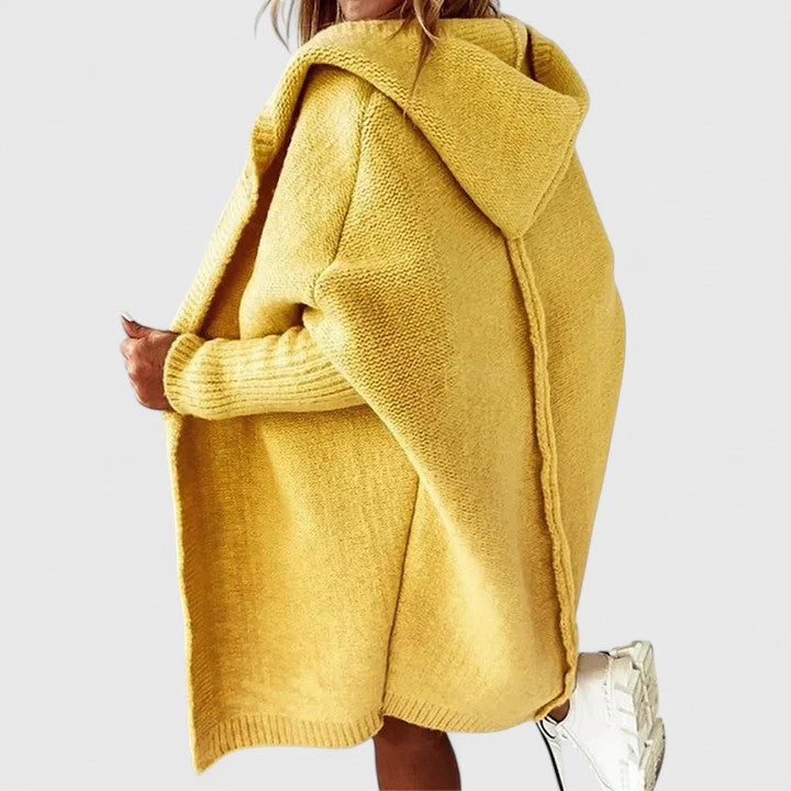 Patogi Megzta Striukė su Kapišonu