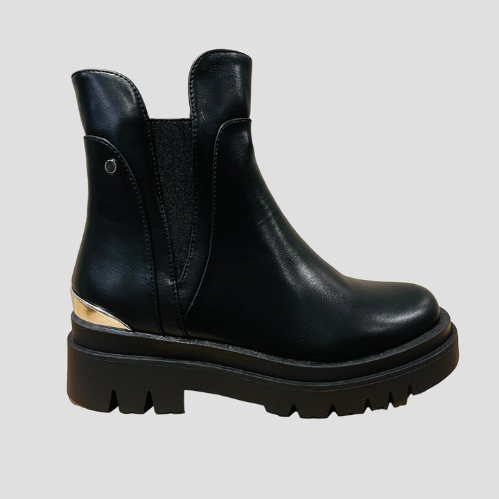 Rimgarda - Kontrastingos batai