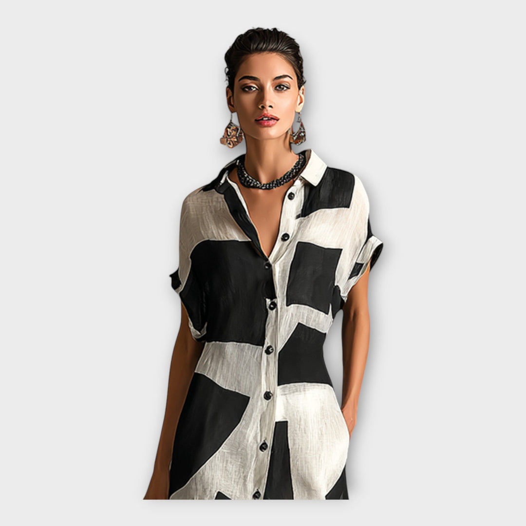 Stilinga ilga suknelė su moderniu dizainu ir elegancija