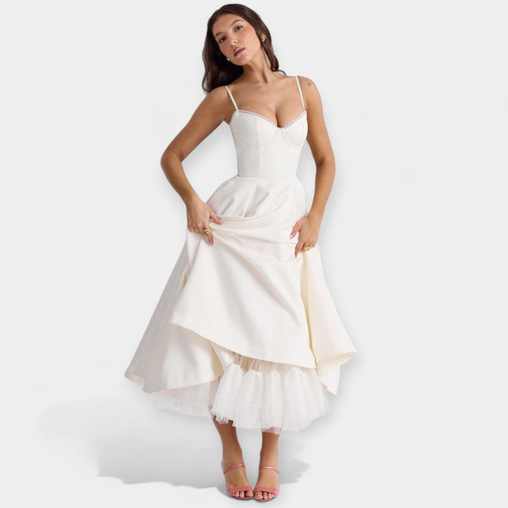 Stilinga Midi Suknelė su Tiulio Akcentais