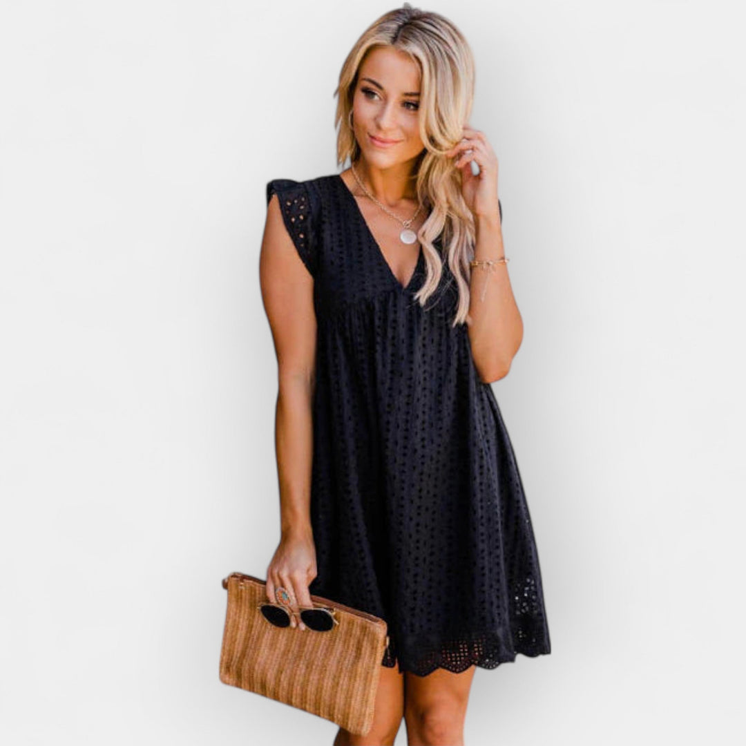 Vasaros Suknelė su Paslėptais Šortukais ir Kišenėmis